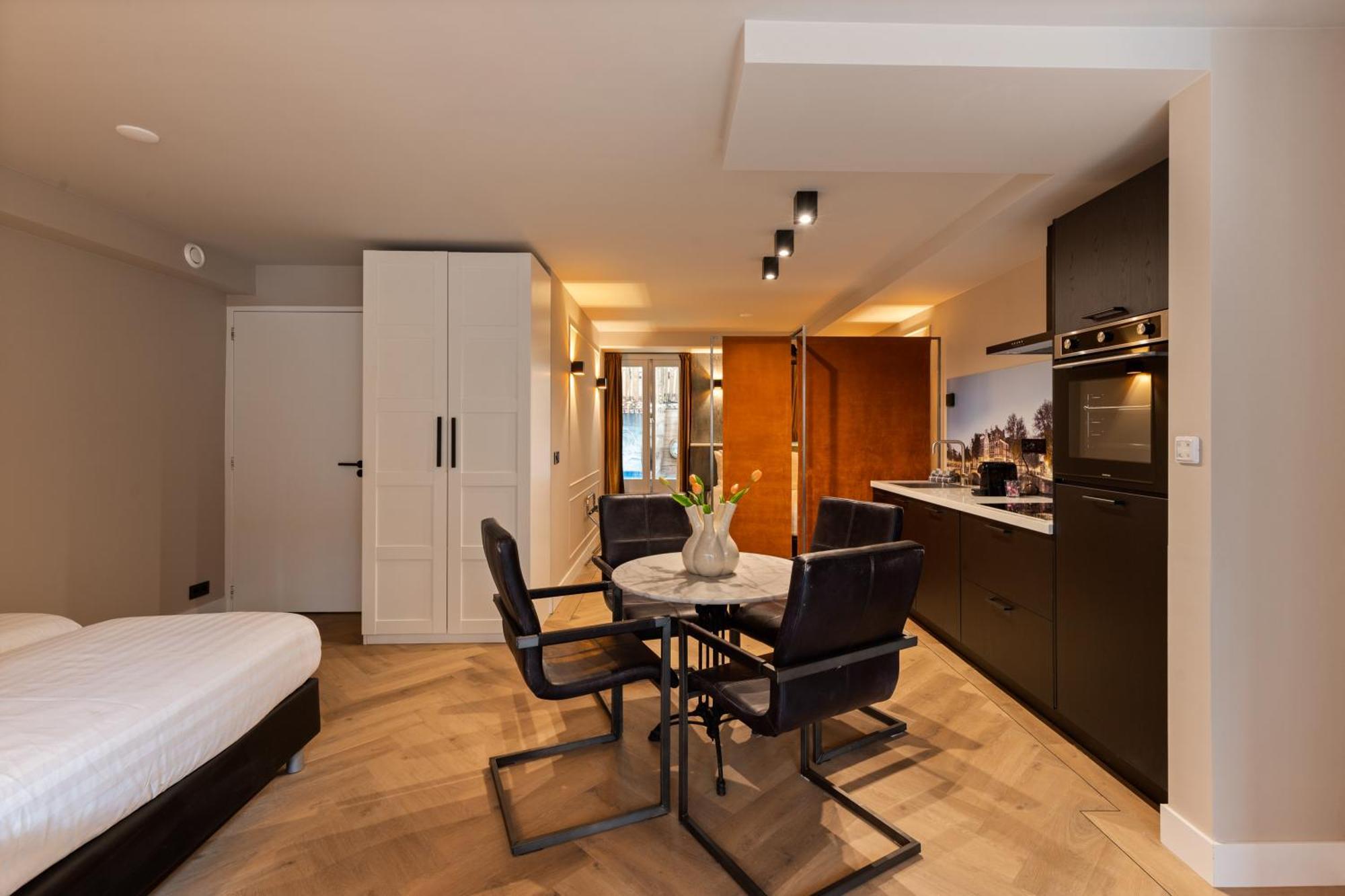 אמסטרדם Midtown Hotel Royal Room מראה חיצוני תמונה